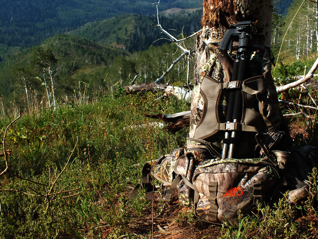 Alps Outdoorz Pathfinder pack and Ultrec Carbon Fiber tripod scouting for elk