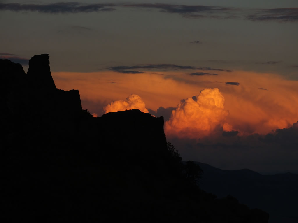Cliffs at sunset wihle Elk Hunting