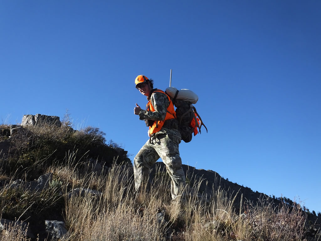 Dallen packing mule deer with Alps Pathfinder pack