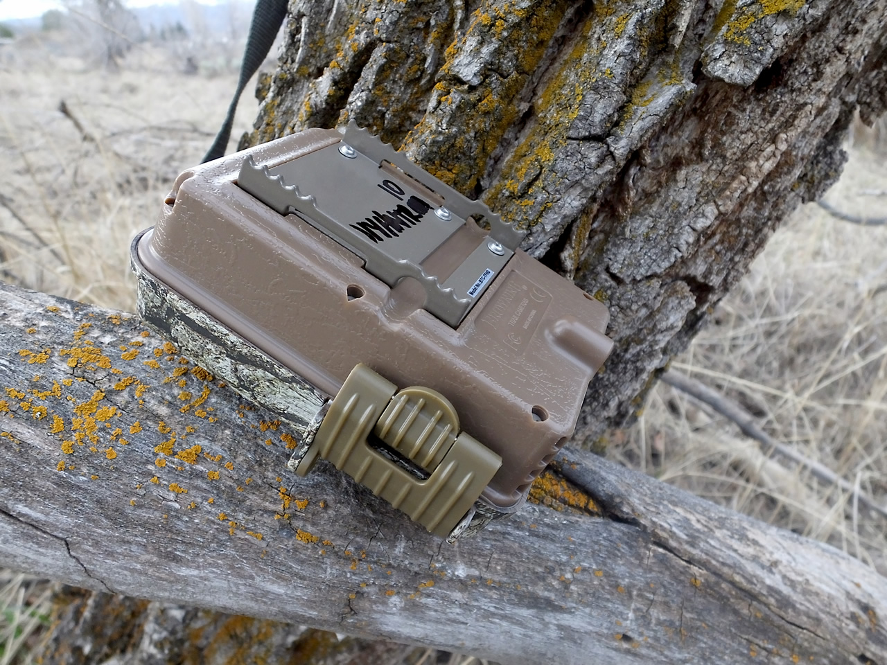 Browning Recon Force BTC-7FHD Trail Camera Mounting plate