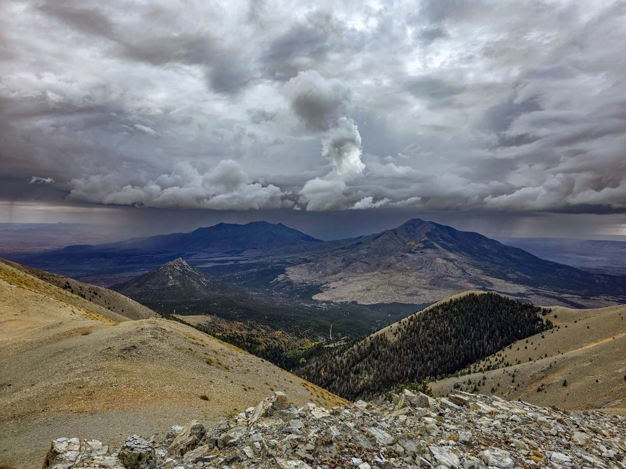 View of Mt Pennell and Mt Hillers from the south end of Mt Ellen.